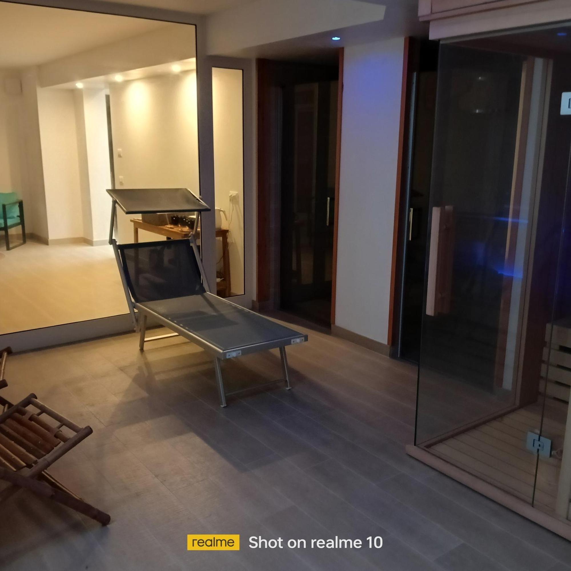 Mya Luxury Rooms And Wellness Melendugno Esterno foto